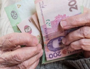В 2017 году пенсионеры могут остаться без пенсий