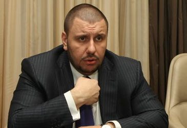Беглого экс — министр Александр Клименко повторно вызывают на допрос