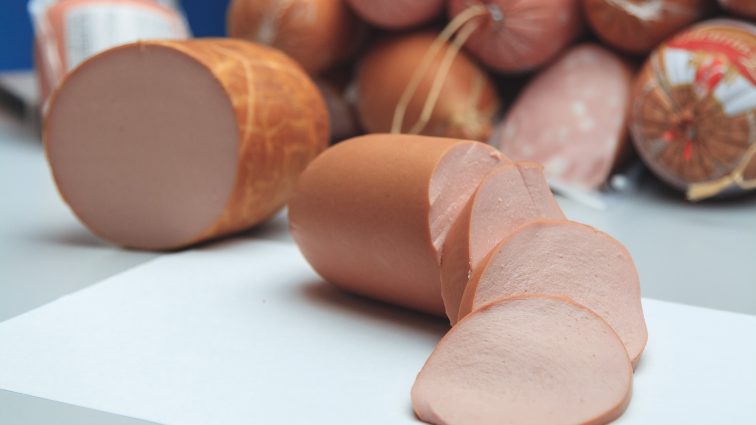 В Крыму почти 50% мясопродуктов фальсифицированы при изготовлении