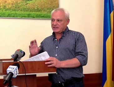 Скандал: в Запорожье уволили главного врача из — за того, что он не хотел »отмывать» бюджетные деньги