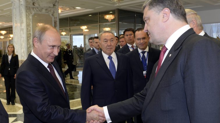 Путин рассказал при каких условиях встретится с Порошенко