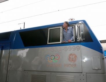 Укрзализныця представила современный грузовой локомотив