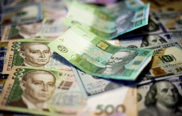 Украина в долгах: на каждом жителе страны «висит» больше 45 тысяч гривен