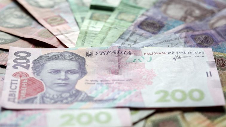 Самые богатые украинцы платят наименьше налогов