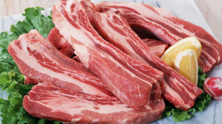 Покупаем больше, чем продаем: Украина превратилась в импортера свинины