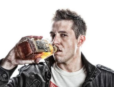 Наиболее пьяная страна мира и сколько пьют алкоголя украинцы? (Видео)