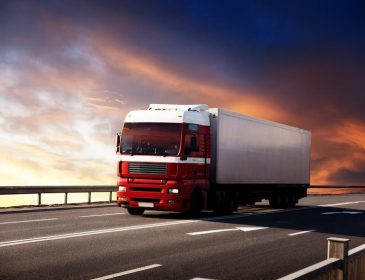 «Укравтодор» хочет ввести плату для грузовиков за пользование дорогами