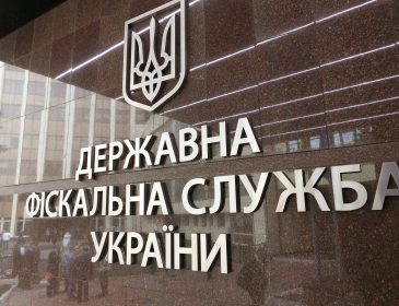 Одесские фискалы «накрыли» сеть магазинов с десятками нелегальных работников