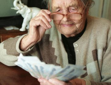 Минимальную пенсию повысили на 120 гривен