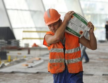 Украинских строителей зовут на работу в Израиль