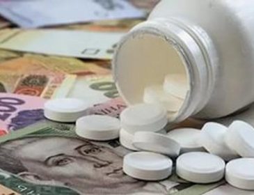 Цены завышены в 14 раз: стало известно, как украинцев дурят в аптеках