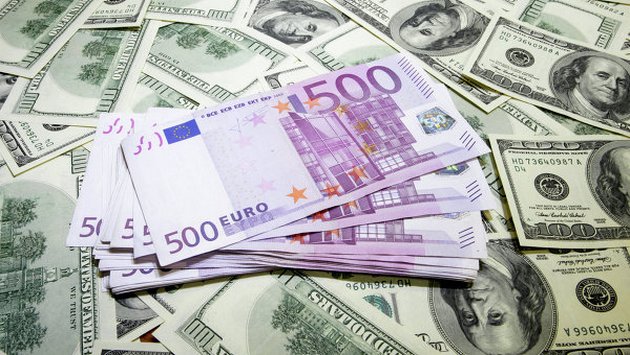 Украине не хватит валюты, придется снова занимать на внешних рынках