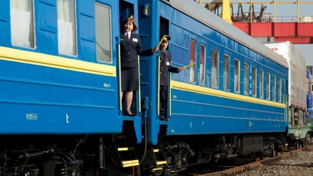 В Украине запустили первый поезд из Киева в восточное Закарпатье