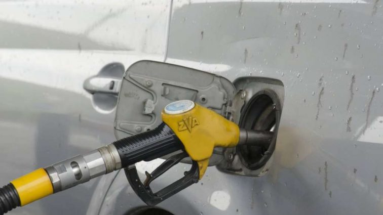 Цены на бензин эксперты озвучили неутешительный прогноз