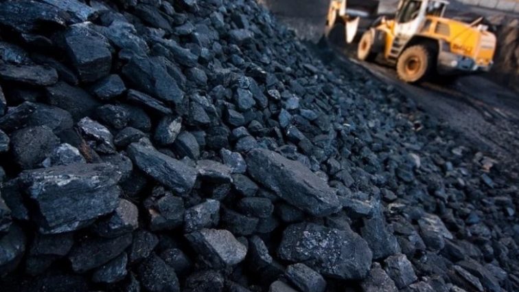Стало известно, на сколько лет Украине хватит угля