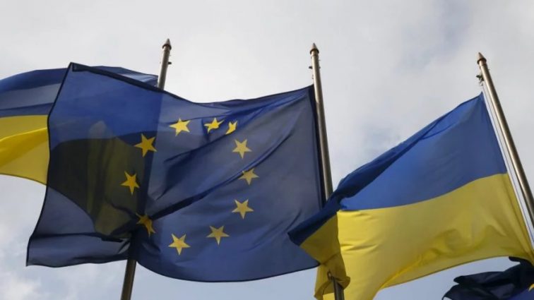 Порошенко назвал следующую цель Украины после безвиза