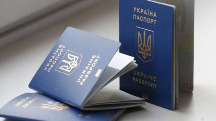 Две страны ЕС берут на работу украинцев через безвиз
