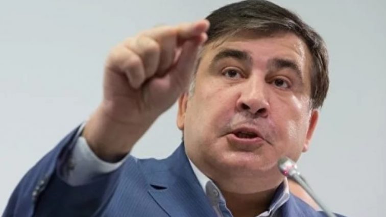Когда Саакашвили готовится ударить по власти