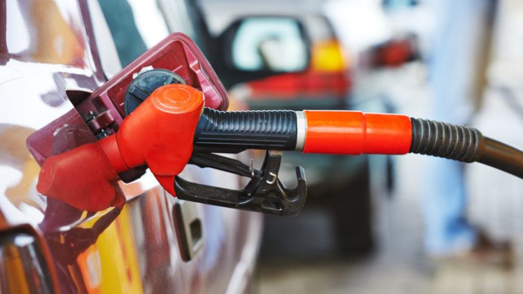 АМКУ заинтересовался скачком цен на бензин в Украине