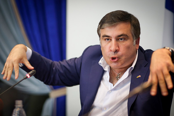Я не боюсь: голодающий Саакашвили сделал громкое заявление из «клетки»