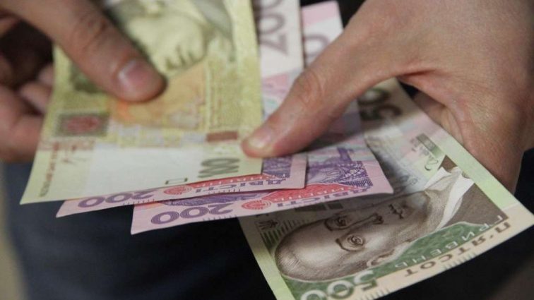 ЖЭКи возвращают деньги за некачественные услуги: Киевлянам уже отдали 2 миллиона гривен