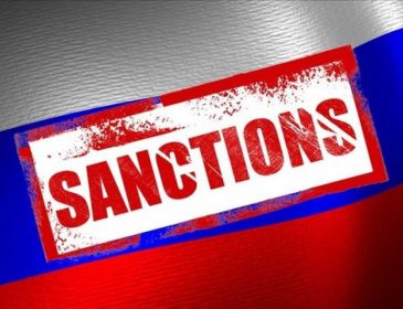 Неожиданный поворот: Украина сняла санкции с россиян