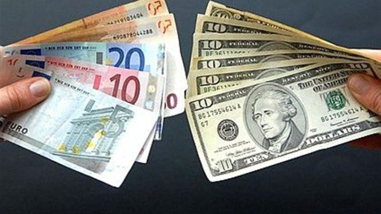 Курс валют снова возрастет: прочитайте советы, когда лучше покупать доллары и евро