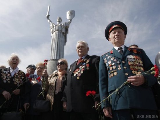 Выплаты ко Дню Победы: сколько в этом году получат украинские ветераны