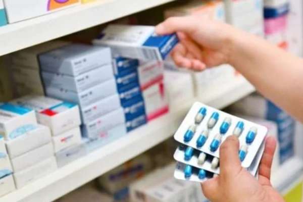 » Препарат дорогой, но точно вам поможет »: как украинам впаривают лекарства в аптеках